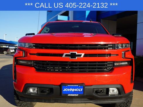 Used 2019 Chevrolet Silverado 1500 RST image 3