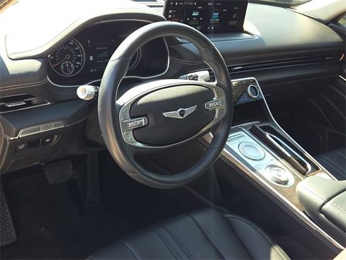 Used 2022 Genesis GV80 2.5T image 18