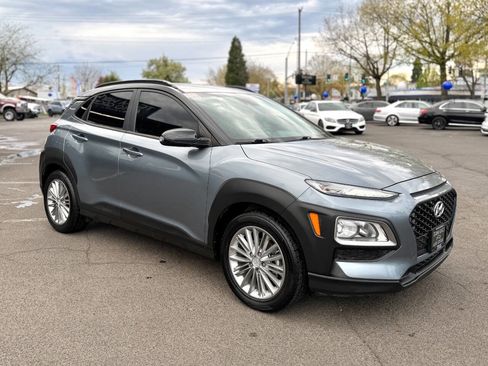 Used 2020 Hyundai Kona SEL FWD image 6