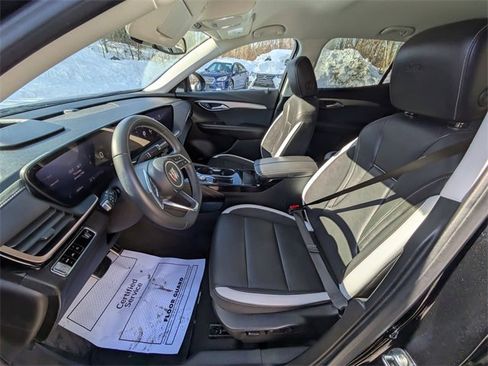 Used 2025 Buick Envision Sport Touring image 26