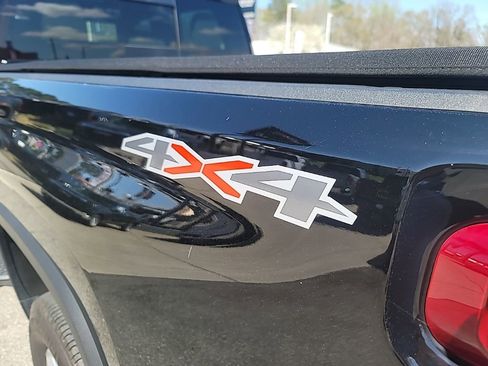 Used 2024 Chevrolet Silverado 2500 LTZ w/ LTZ Convenience Package image 13