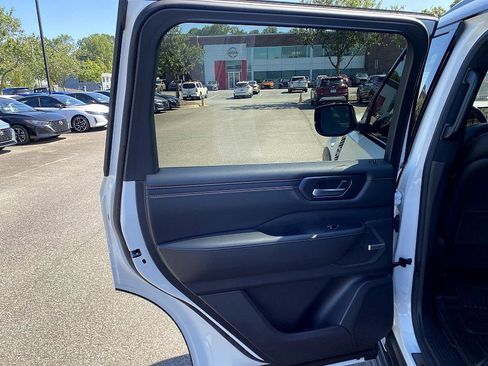 New 2026 Nissan Armada PRO-4X w/ Captain's Chari Seat Package image 19