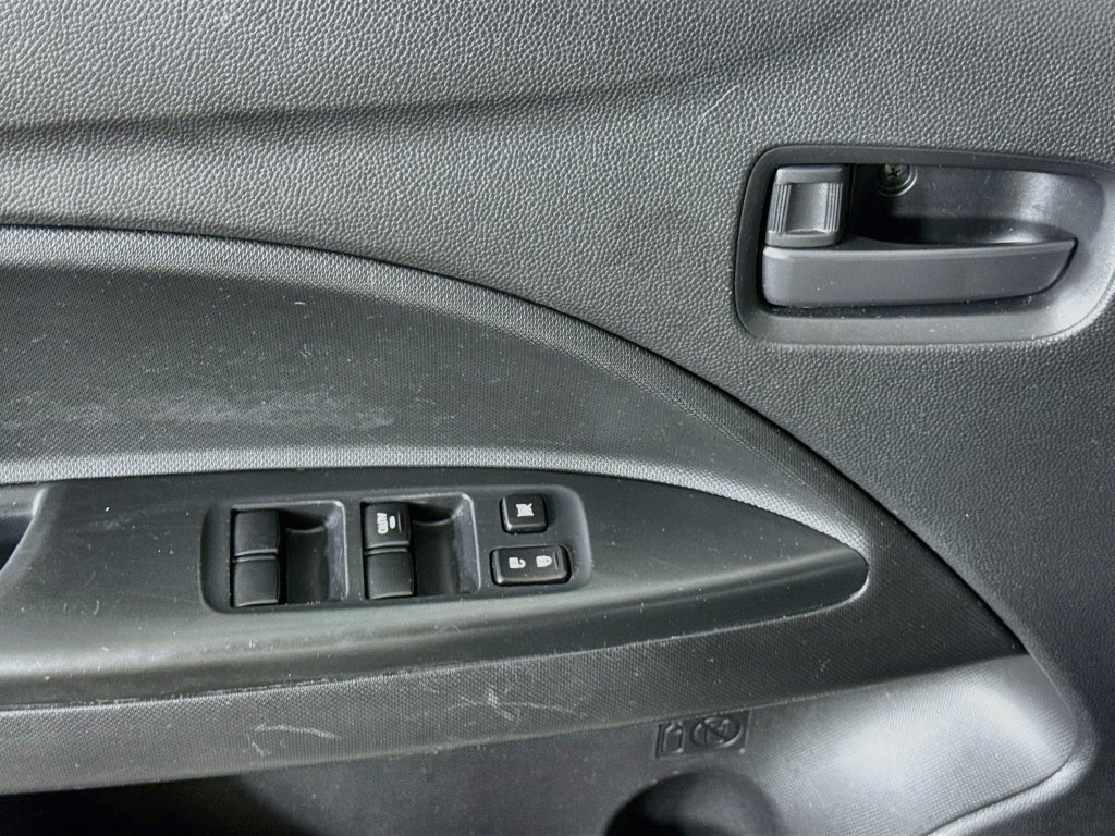 Used 2024 Mitsubishi Mirage ES FWD image 21