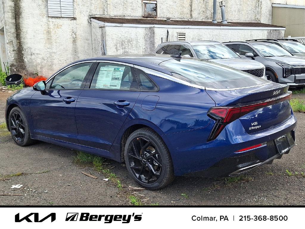 New 2026 Kia K5 GT-Line w/ GT-Line Premium Package FWD image 5