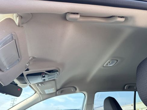 Used 2023 Subaru Outback Premium image 17