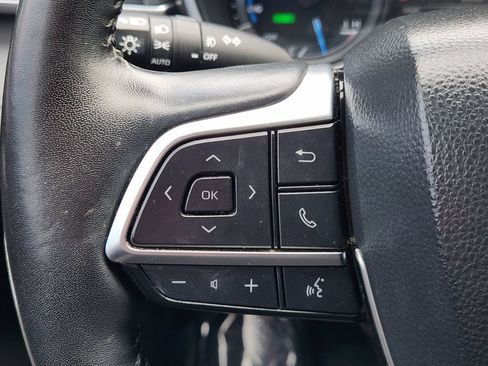 Used 2021 Toyota Highlander Platinum AWD/4WD image 30