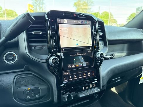 New 2026 RAM 2500 Tradesman AWD/4WD image 29