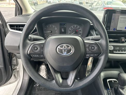 Certified 2024 Toyota Corolla LE image 18