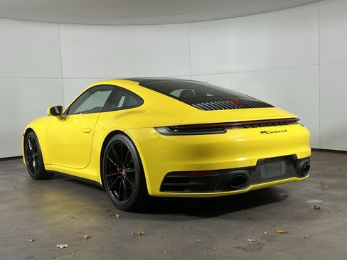 Certified 2023 Porsche 911 Carrera 4S image 3