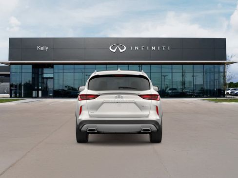 New 2025 INFINITI QX50 Luxe image 2