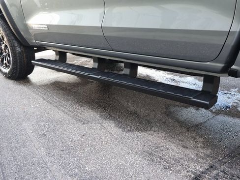 New 2026 GMC Canyon Elevation w/ Convenience Package image 9