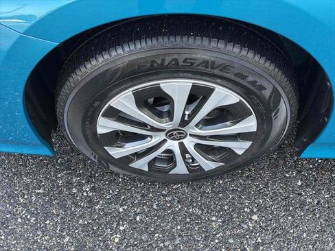 Used 2022 Toyota Prius Prime LE image 9