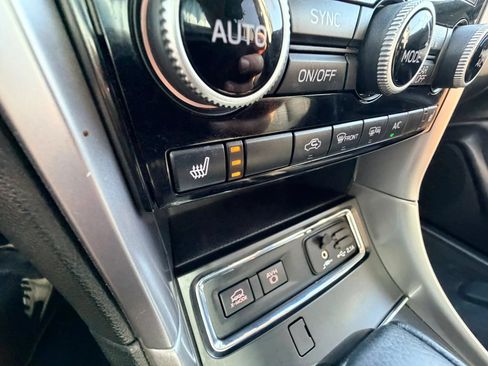 Used 2022 Subaru Ascent Premium w/ Convenience Package AWD/4WD image 19