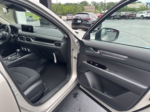 New 2025 MAZDA CX-5 AWD 2.5 S image 13