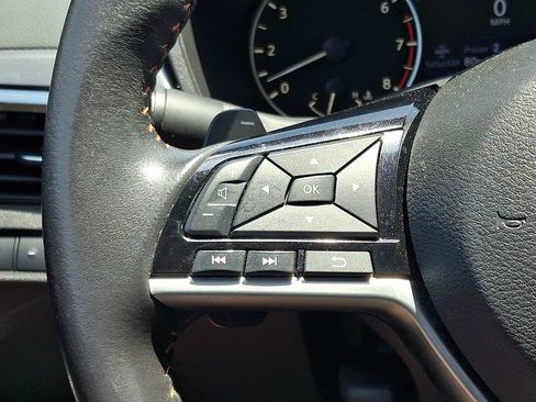 Certified 2024 Nissan Altima 2.5 SR FWD image 22
