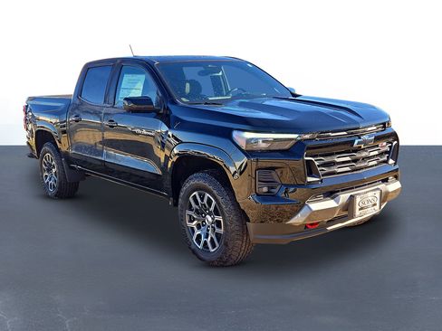 New 2026 Chevrolet Colorado Z71 w/ Technology Package image 3