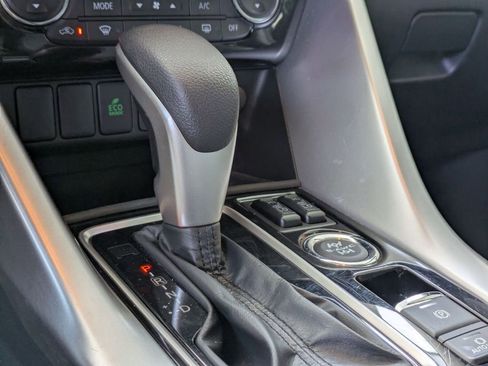 Used 2025 Mitsubishi Eclipse Cross SE AWD/4WD image 23