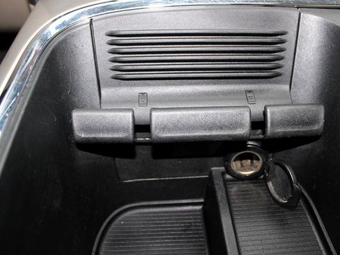 Used 2018 RAM 2500 Laramie w/ Convenience Group image 35