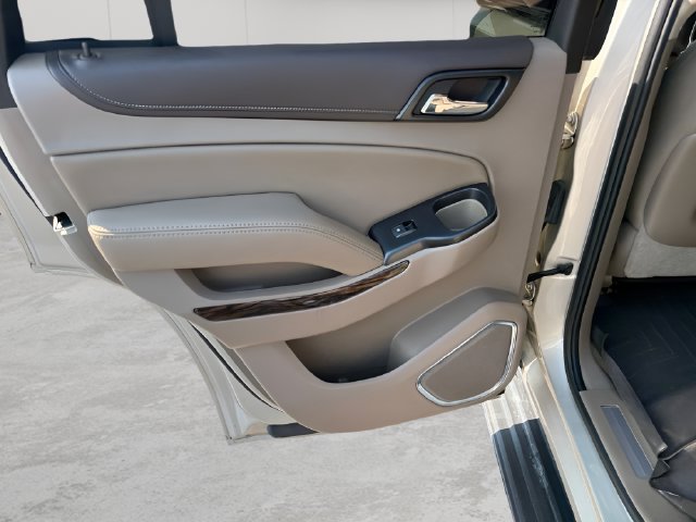 Used 2016 GMC Yukon SLT w/ Open Road Package AWD/4WD image 12