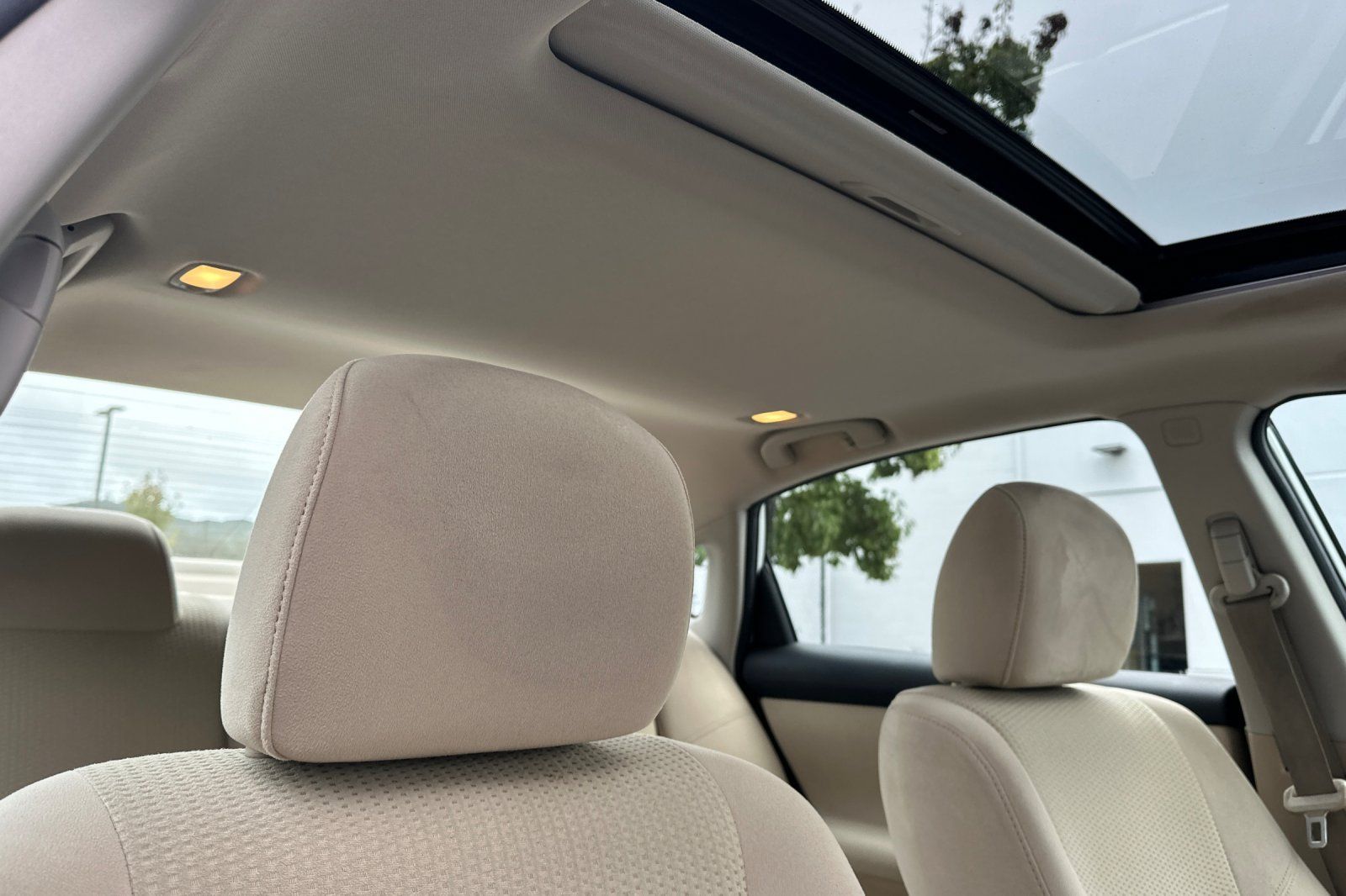Used 2014 Nissan Altima 2.5 SV w/ Convenience Package FWD image 24