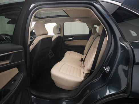 Used 2024 Ford Edge SEL w/ Convenience Package AWD/4WD image 16