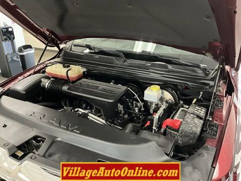 Used 2019 RAM 1500 Big Horn AWD/4WD image 44
