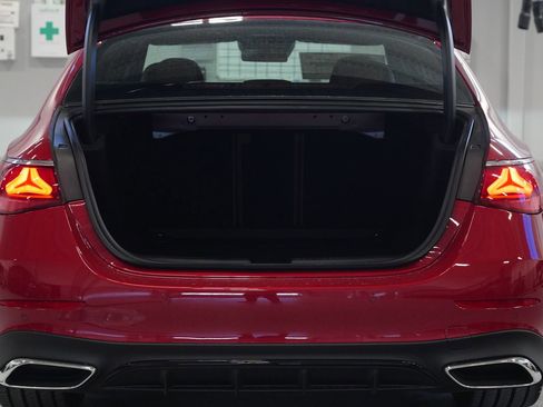 New 2026 Mercedes-Benz E 350 4MATIC Sedan image 33