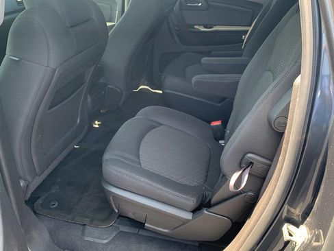 Used 2012 Chevrolet Traverse LT w/ All-Star Edition FWD image 18