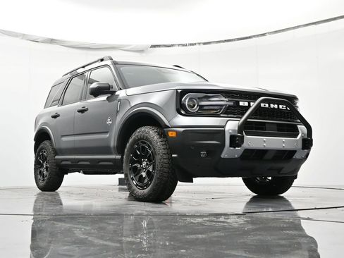 New 2025 Ford Bronco Sport Outer Banks w/ Sasquatch Outer Banks Package image 37