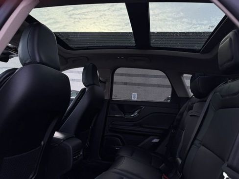 New 2026 Lincoln Corsair Premiere image 20