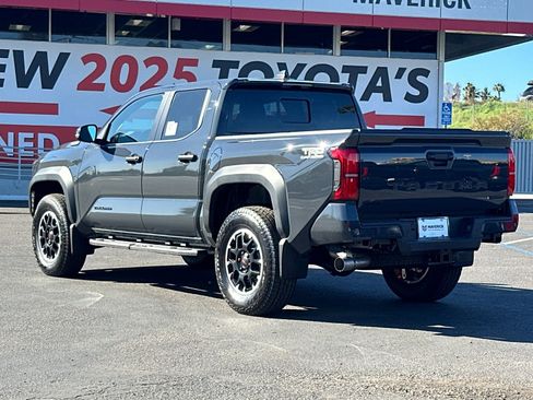 New 2026 Toyota Tacoma TRD Off-Road image 3