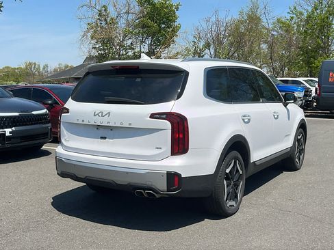 Used 2024 Kia Telluride S AWD/4WD image 4