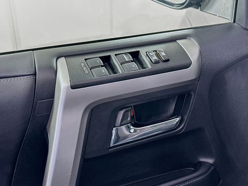 Used 2024 Toyota 4Runner SR5 image 15