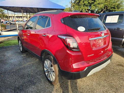 Used 2018 Buick Encore Preferred image 3