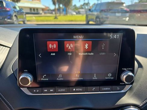 New 2025 Nissan Sentra SV image 22