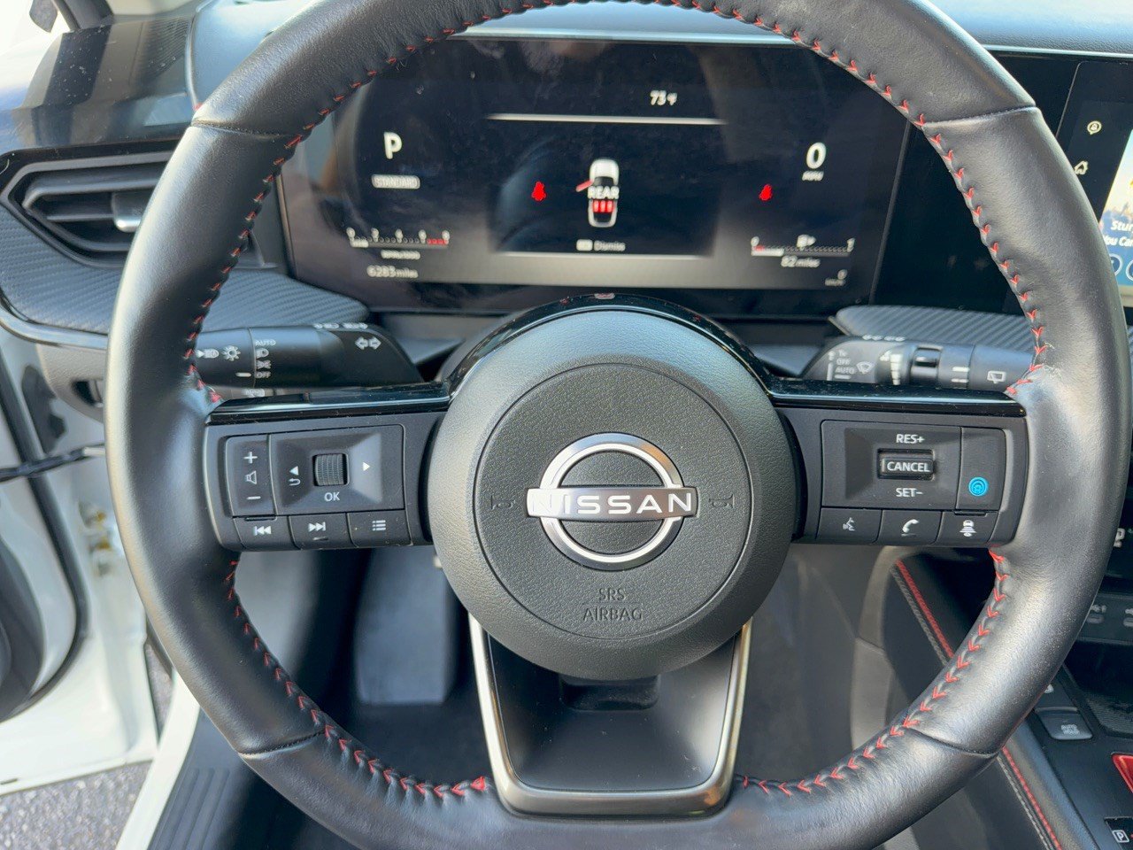 Used 2025 Nissan Kicks SR w/ SR Premium Package FWD image 10