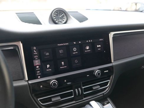 Used 2022 Porsche Macan GTS image 26