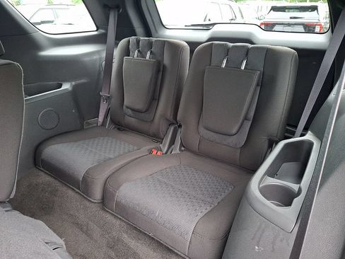 Used 2013 Ford Explorer XLT AWD/4WD image 12