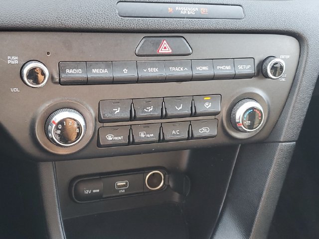 Used 2021 Kia Sportage LX FWD image 25