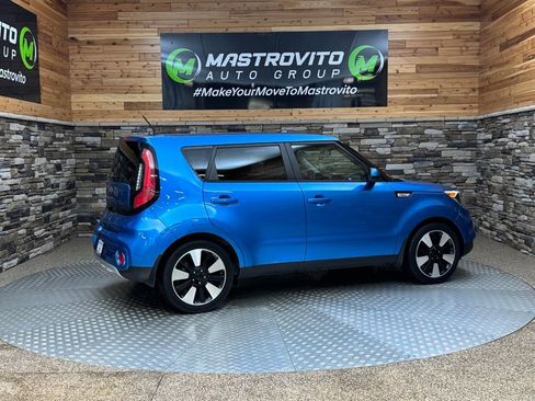 Used 2017 Kia Soul + w/ Designer's Package image 12