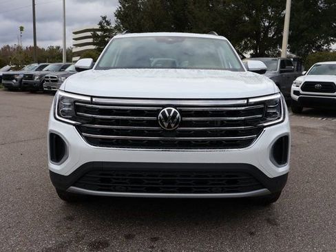 New 2026 Volkswagen Atlas SE image 2