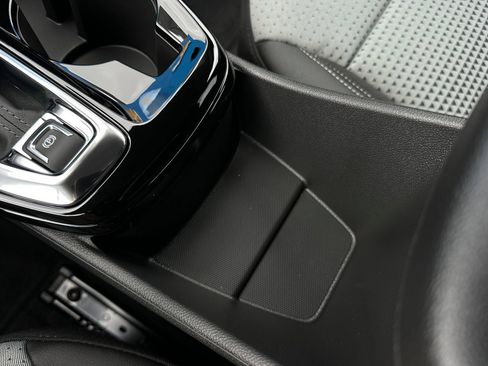 New 2026 Chevrolet Trax LT image 28