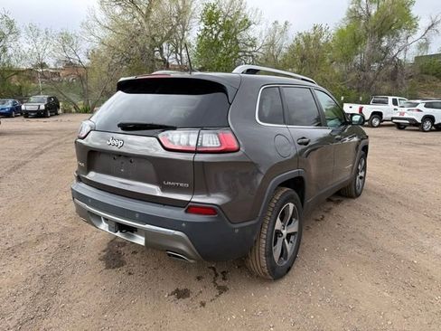 Used 2019 Jeep Cherokee Limited w/ Technology Group image 6