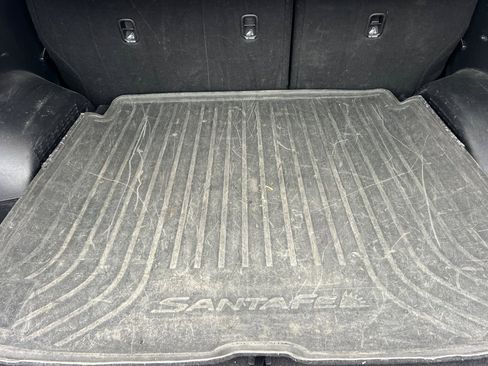 Used 2020 Hyundai Santa Fe Limited image 17