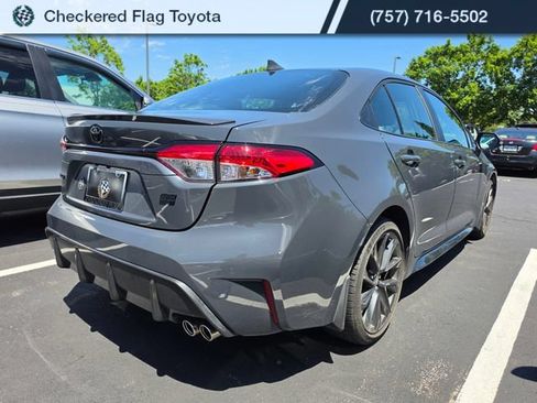 Used 2024 Toyota Corolla SE w/ SE Premium Package FWD image 6