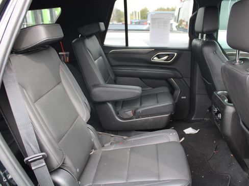 Used 2021 Chevrolet Tahoe Z71 w/ Z71 Signature Package image 5