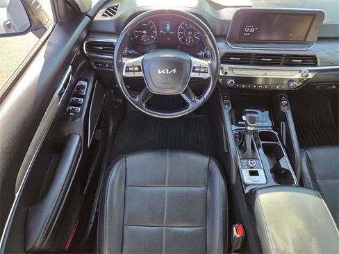 Used 2022 Kia Telluride EX w/ Towing Package image 13