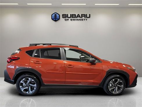 Certified 2025 Subaru Crosstrek 2.0i Premium image 6