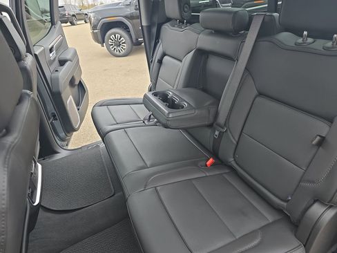 New 2026 GMC Sierra 1500 Denali AWD/4WD image 13