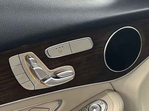 Certified 2022 Mercedes-Benz GLC 300 4MATIC image 16